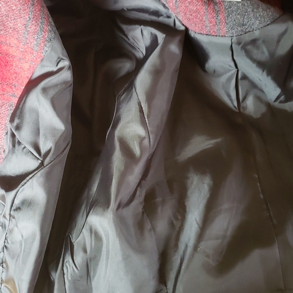 Plaid Coat - Picture 9 of 9